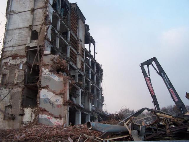 2004/12/post-104-1102011998_thumb.jpg