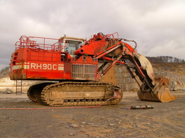 escavatore RH 90 175 ton Post-73-1106500623_thumb