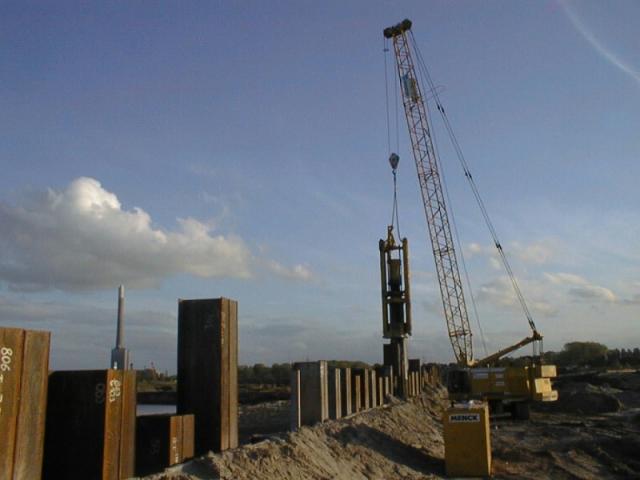 2005/02/post-150-1108476456_thumb.jpg