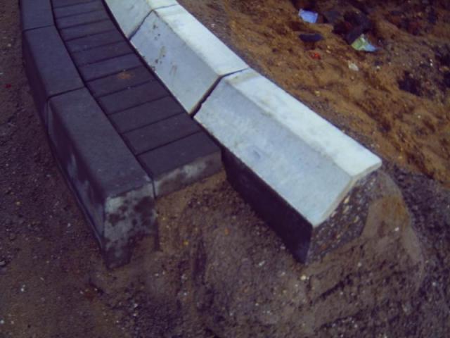 2005/02/post-163-1108220981_thumb.jpg
