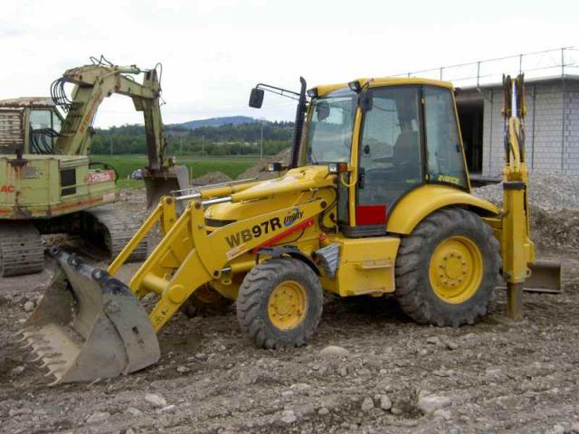 KOMATSU_Baggerlader__1.jpg