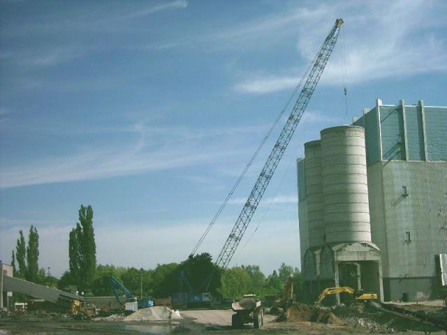 2005/05/post-701-1116022517_thumb.jpg