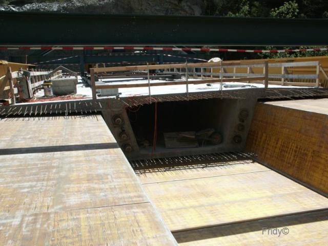 2005/07/post-452-1120405155_thumb.jpg