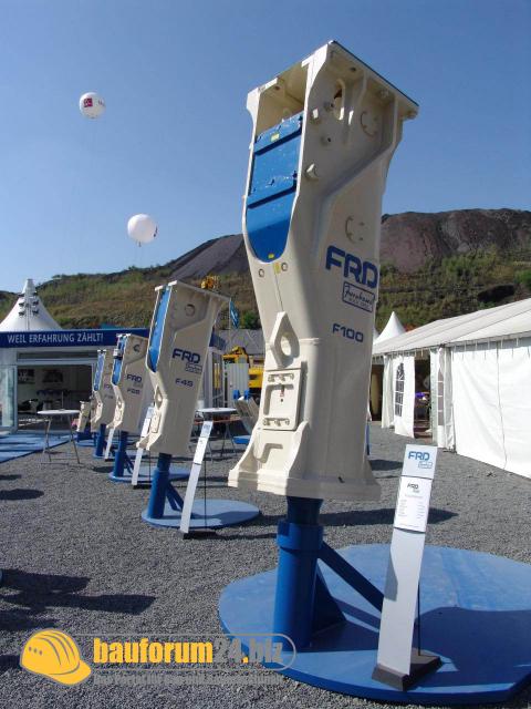 steinexpo48.jpg