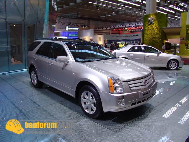 cadillac004.jpg