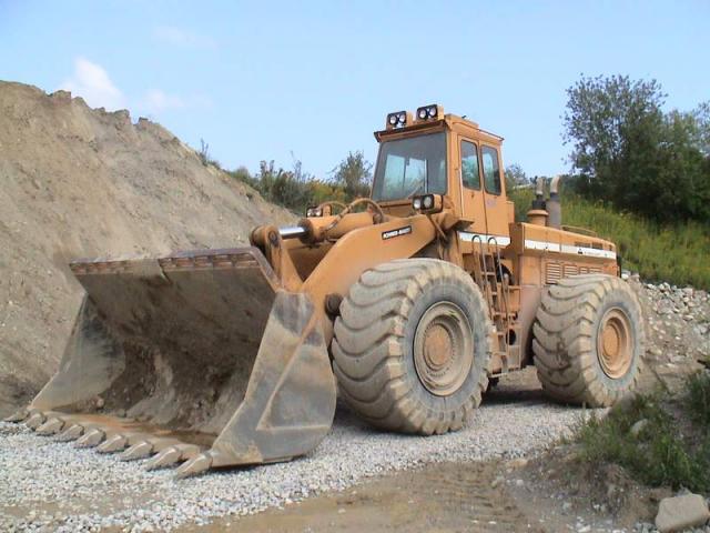 L'HOUGH PAYLOADER 560 Post-1149-1127936977_thumb