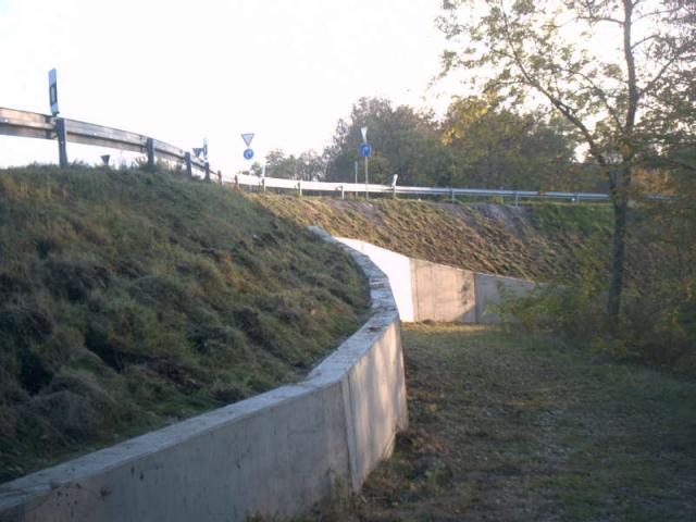 2005/09/post-169-1127060408_thumb.jpg