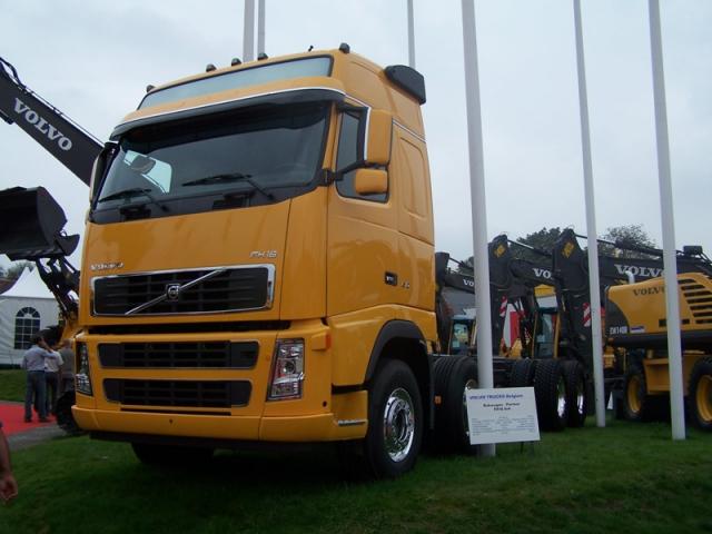 025_Volvo_FH_16_8x4.JPG