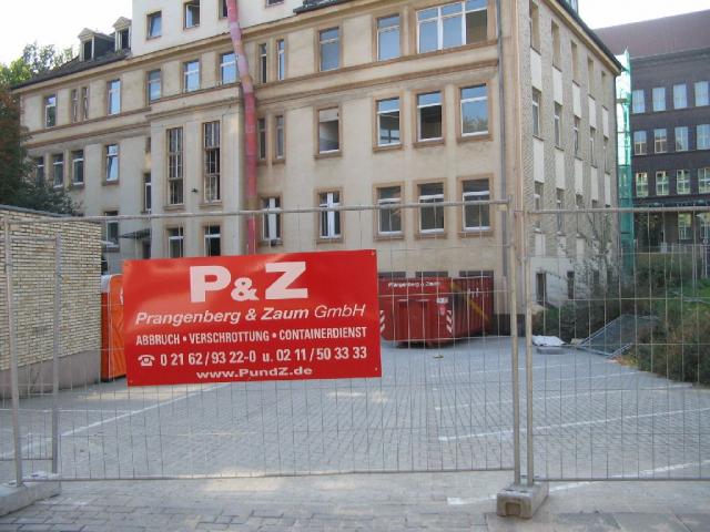 2005/10/post-129-1129471350_thumb.jpg