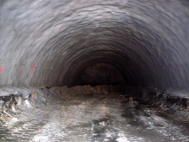 2005/10/post-452-1130517583_thumb.jpg
