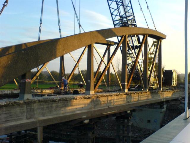 2005/11/post-1481-1132082020_thumb.jpg