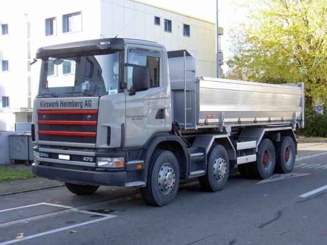 SCANIA_124c.jpg