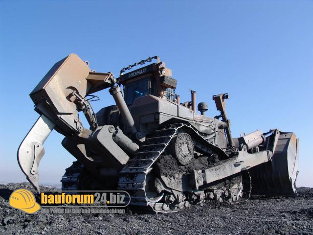 wismut_dozer_008.jpg