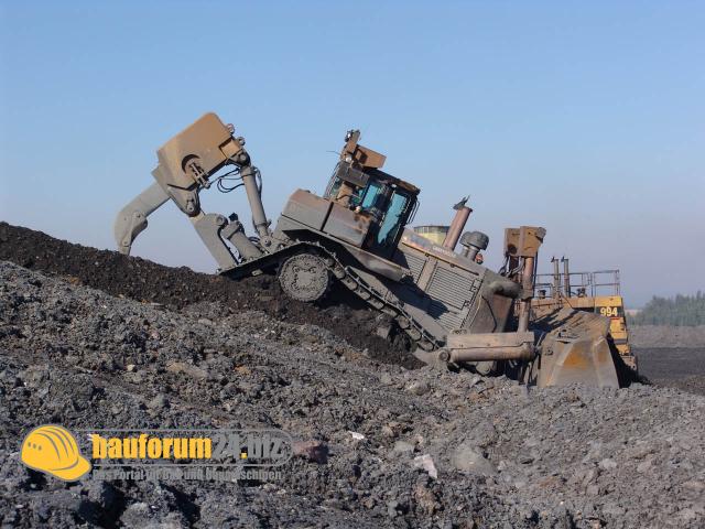 wismut_dozer_002.jpg