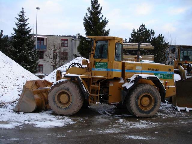 L'HOUGH PAYLOADER 560 Post-1149-1136652246_thumb