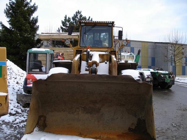 L'HOUGH PAYLOADER 560 Post-1149-1137014981_thumb