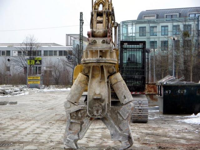 2006/02/post-1568-1141137364_thumb.jpg