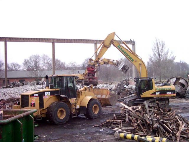 2006/02/post-701-1139083908_thumb.jpg