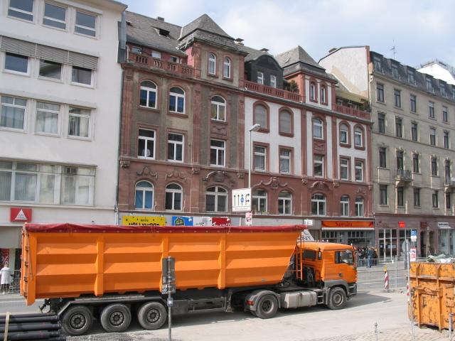 fr0081.JPG