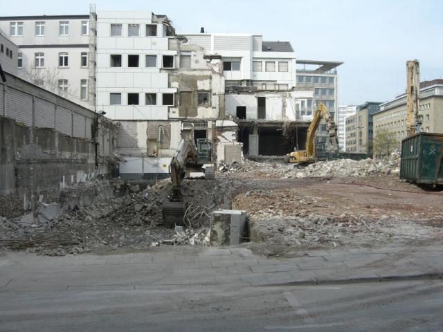2006/04/post-49-1145636863_thumb.jpg