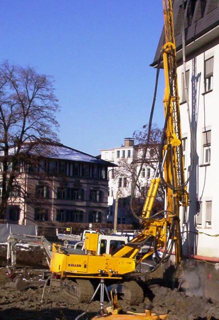 Liebherr_Bohrger_t_im_EInsatz.JPG