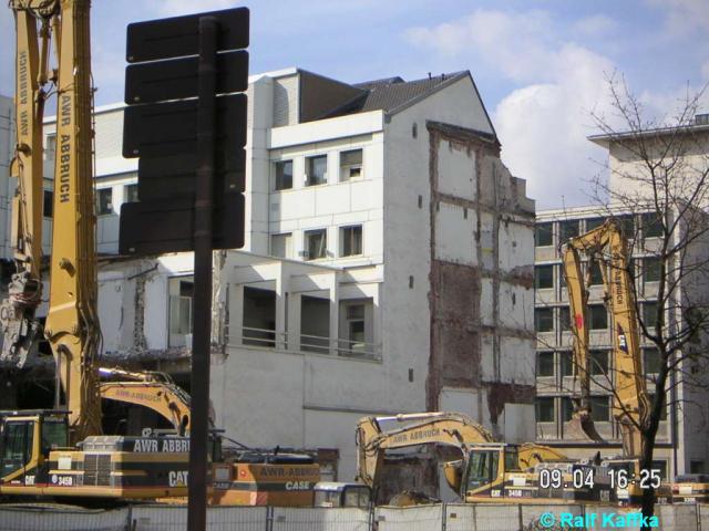 2006/04/post-865-1144669434_thumb.jpg