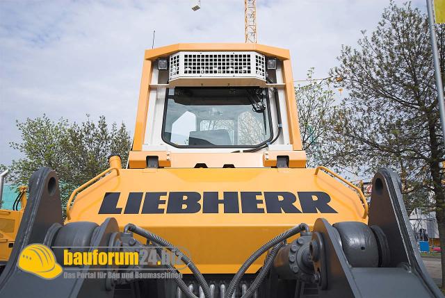 liebherr_015.jpg