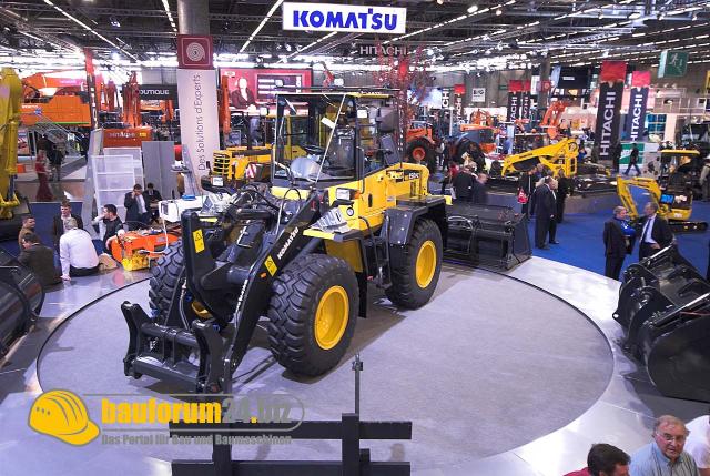 komatsu_017.jpg