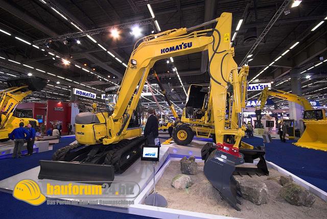 komatsu_010.jpg