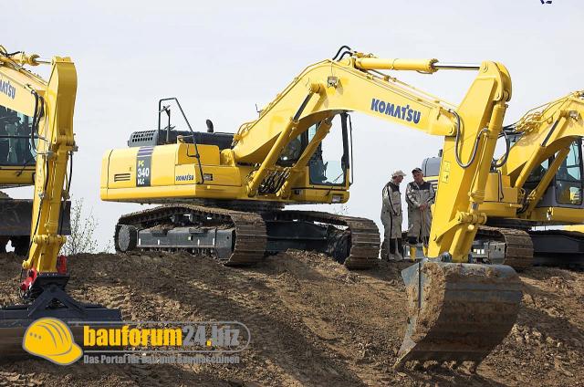 komatsu_033.jpg