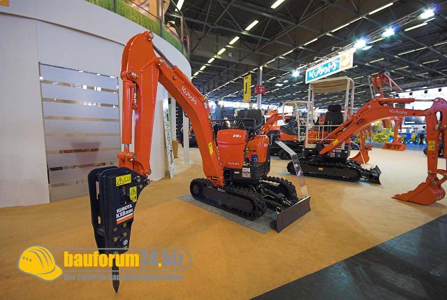 kubota_005.jpg