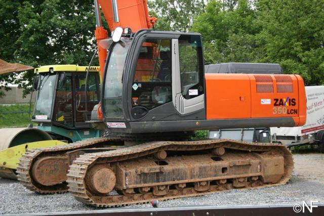 Hitachi_Zaxis_350LCN_3__2_.JPG