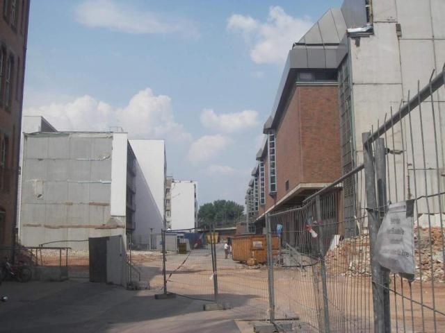 2006/07/post-144-1152278194_thumb.jpg