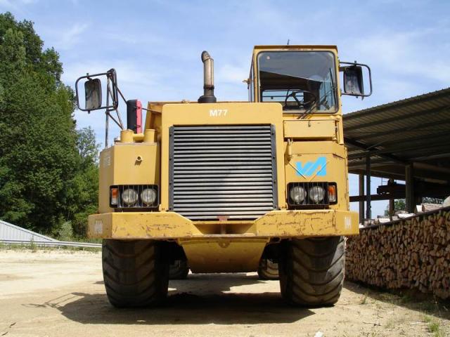 Caterpillar D25B Scheda tecnica & Caratteristiche (1979-1986) Post-1149-1158087998_thumb