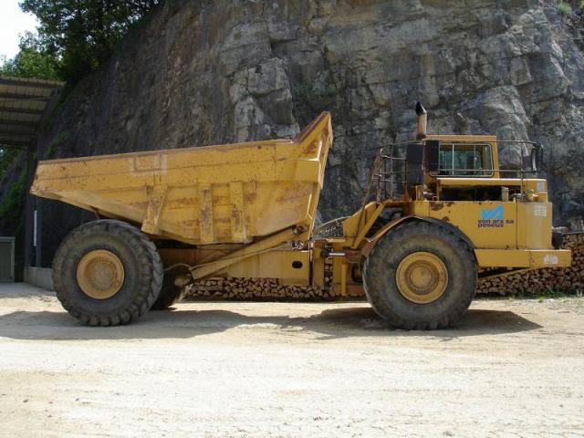 Caterpillar D25B Scheda tecnica & Caratteristiche (1979-1986) Post-1149-1158088146_thumb