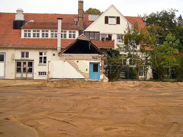 2006/10/post-701-1160853363_thumb.jpg