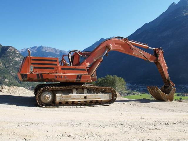 PMI 2300 escavatore cingolato Post-1149-1162658943_thumb
