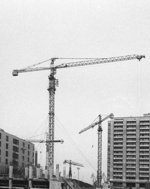 Crane_Potain_646_Merihaka.jpg