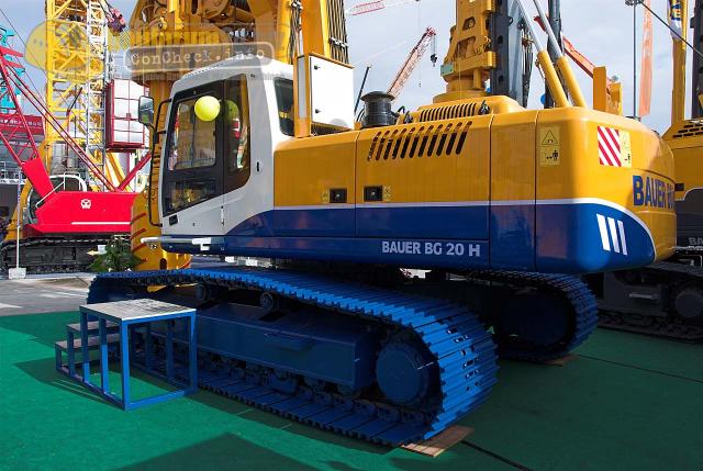 bauma_shanghai_06_bauer06.jpg