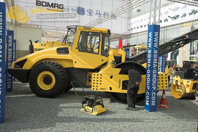 bauma_shanghai_06_bomag03.jpg