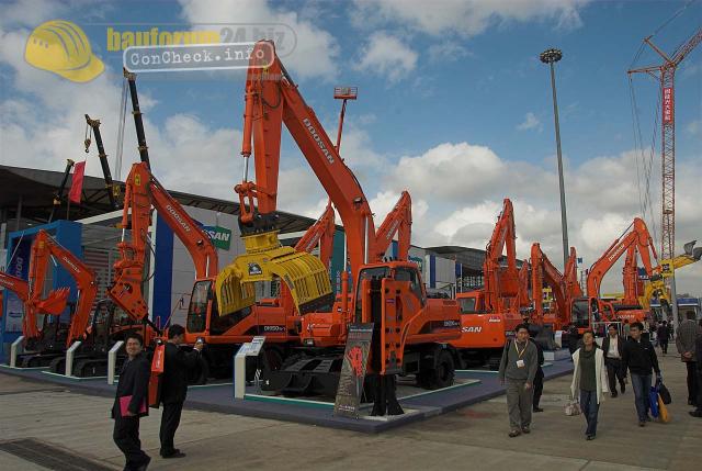 bauma_shanghai_06_doosan01.jpg