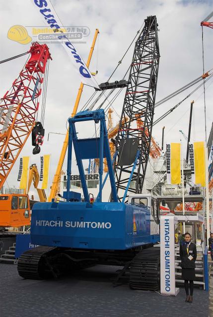 bauma_shanghai_06_hitachi_sumitomo04.jpg