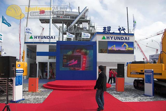 bauma_shanghai_06_hyundai01.jpg