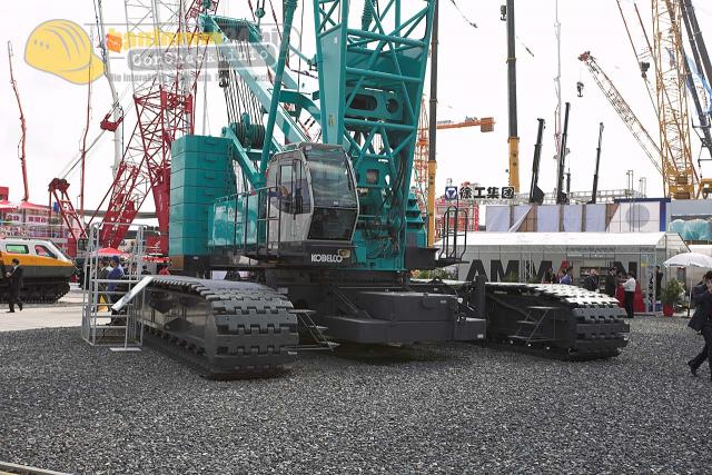 bauma_shanghai_06_kobelco07.jpg