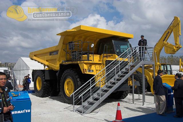 bauma_shanghai_06_komatsu05.jpg