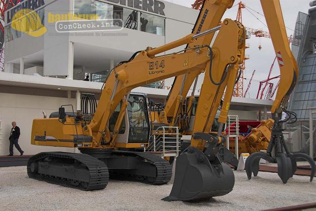 bauma_shanghai_06_liebherr07.jpg