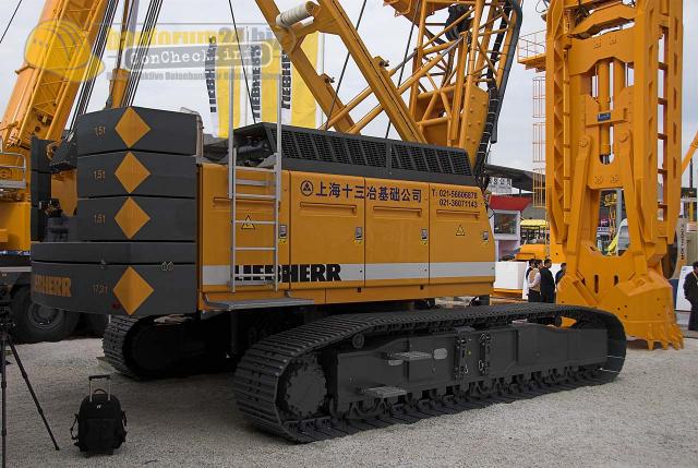 bauma_shanghai_06_liebherr14.jpg