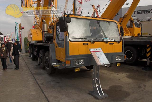 bauma_shanghai_06_terex05.jpg