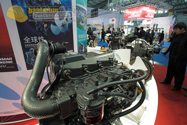 bauma_shanghai_06_yanmar03.jpg