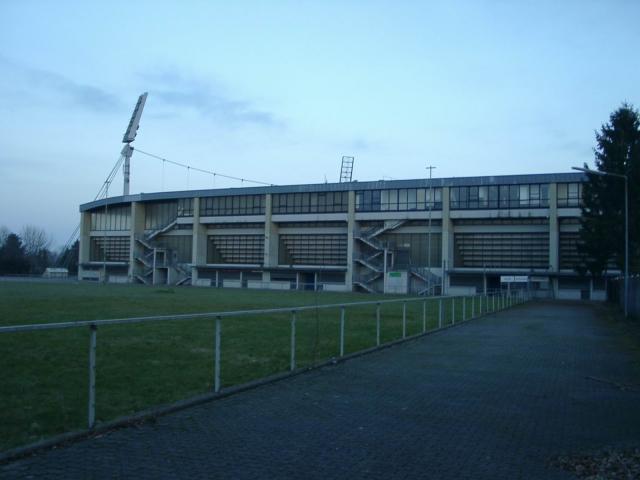 004.JPG